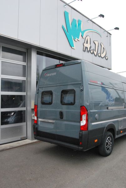 Camper Van  XL Select  Limited