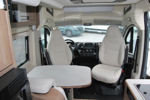 Camper Van  XL Select  Limited